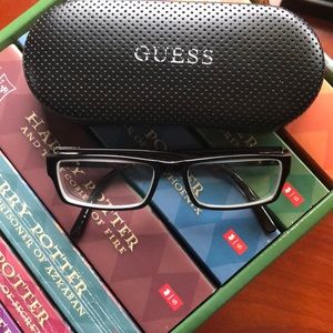 Guess Frames